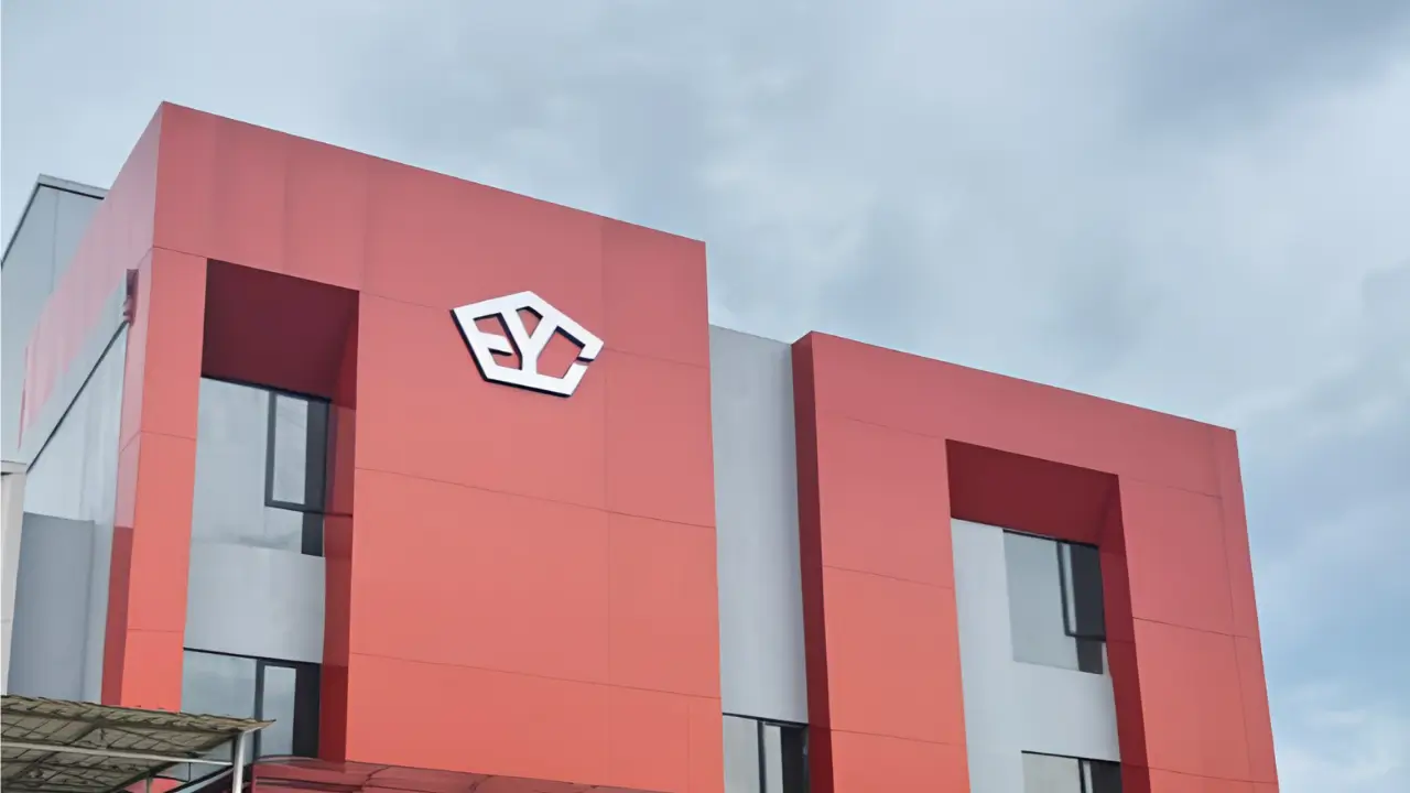 Taman Tekno X-BSD City-Tangerang-kawasan pergudangan-gudang industri-showroom