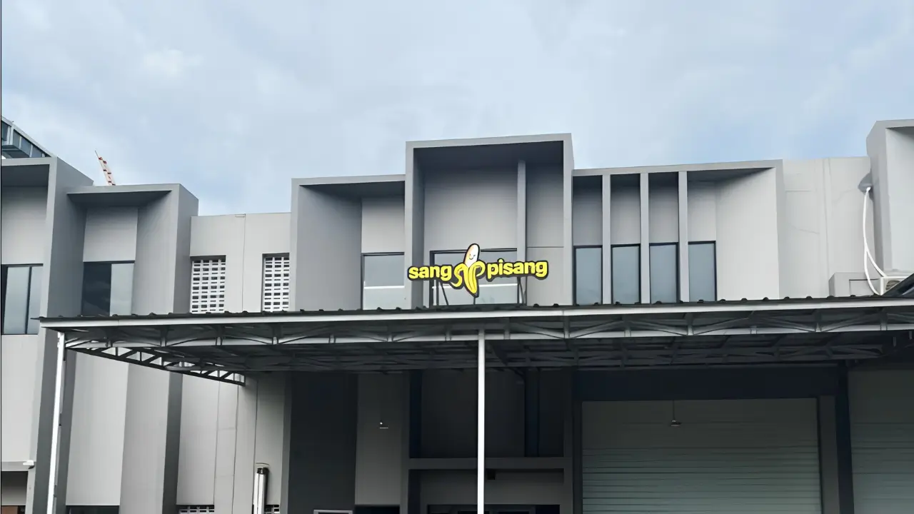 Taman Tekno X-BSD City-Tangerang-kawasan pergudangan-gudang industri-showroom