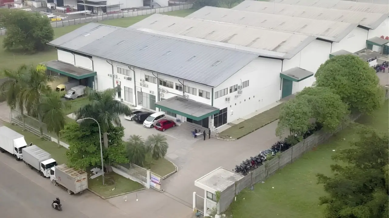 Taman Tekno X-BSD City-Tangerang-kawasan pergudangan-gudang industri-showroom